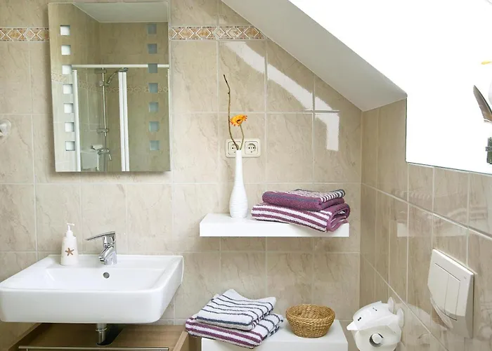 Maisonette Wohnung-schwaelbchen * Fuhlendorf